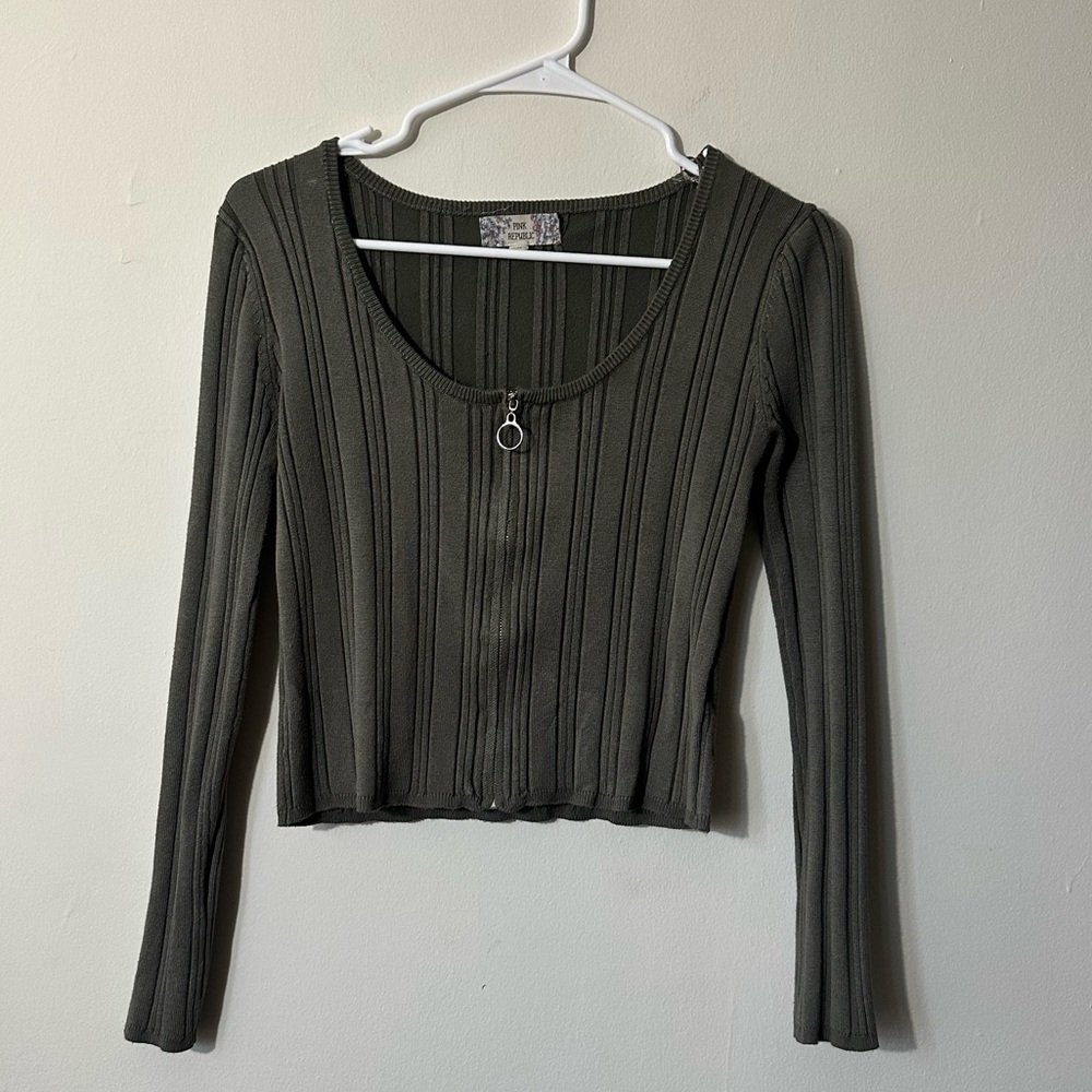 Pink Republic Sweater Crop top